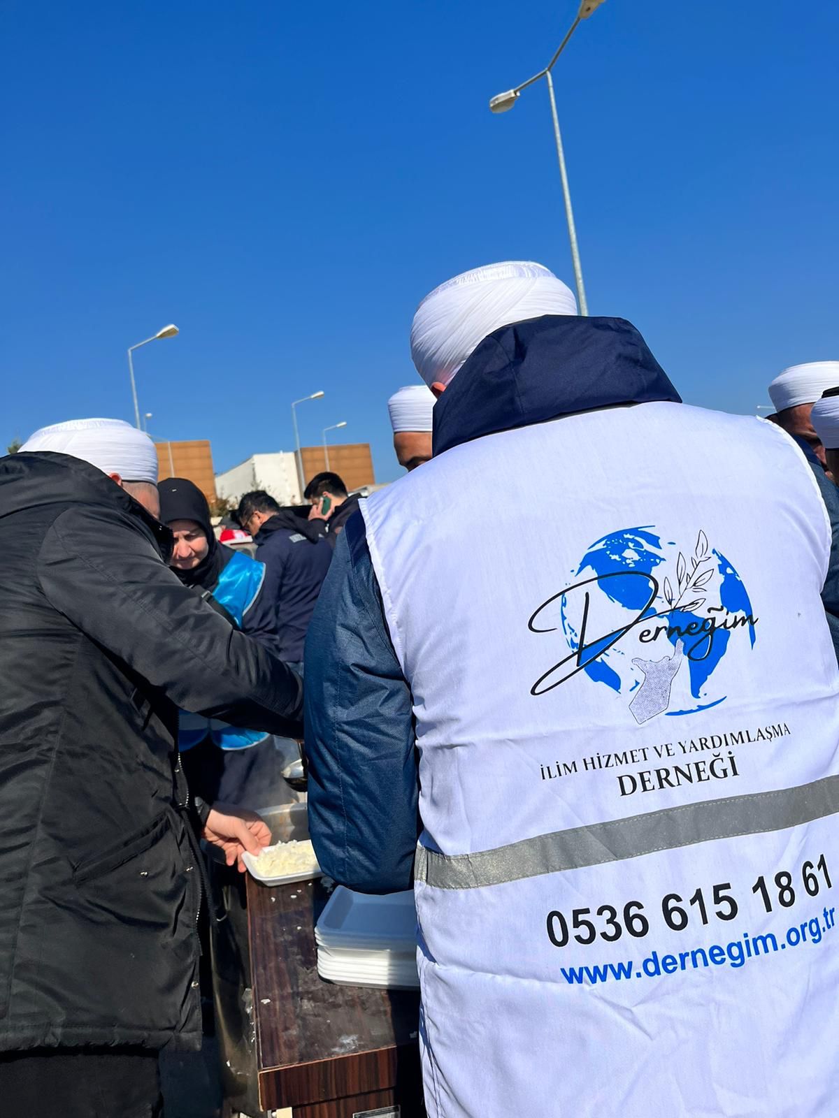 Deprem Bölgesinde Aşevi Kurduk
